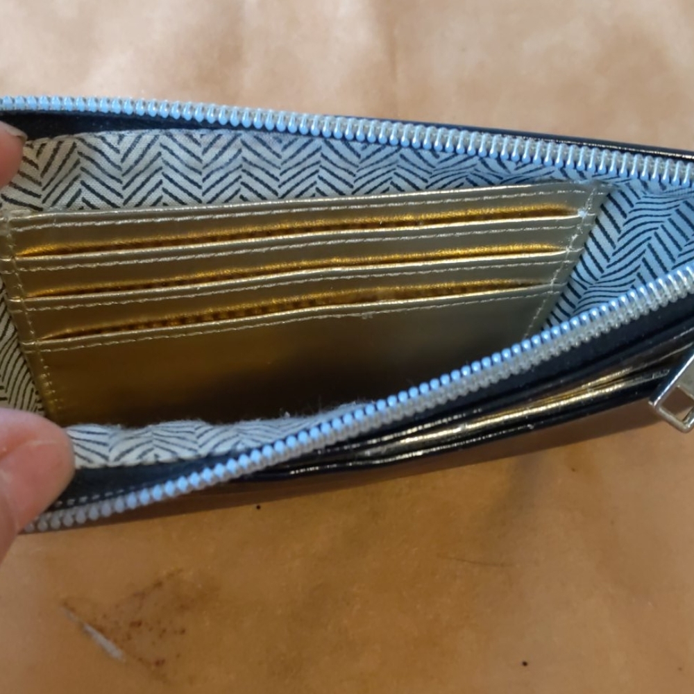 Steve Madden Wallet - Picture 3 of 4